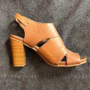 White Mountain Heels